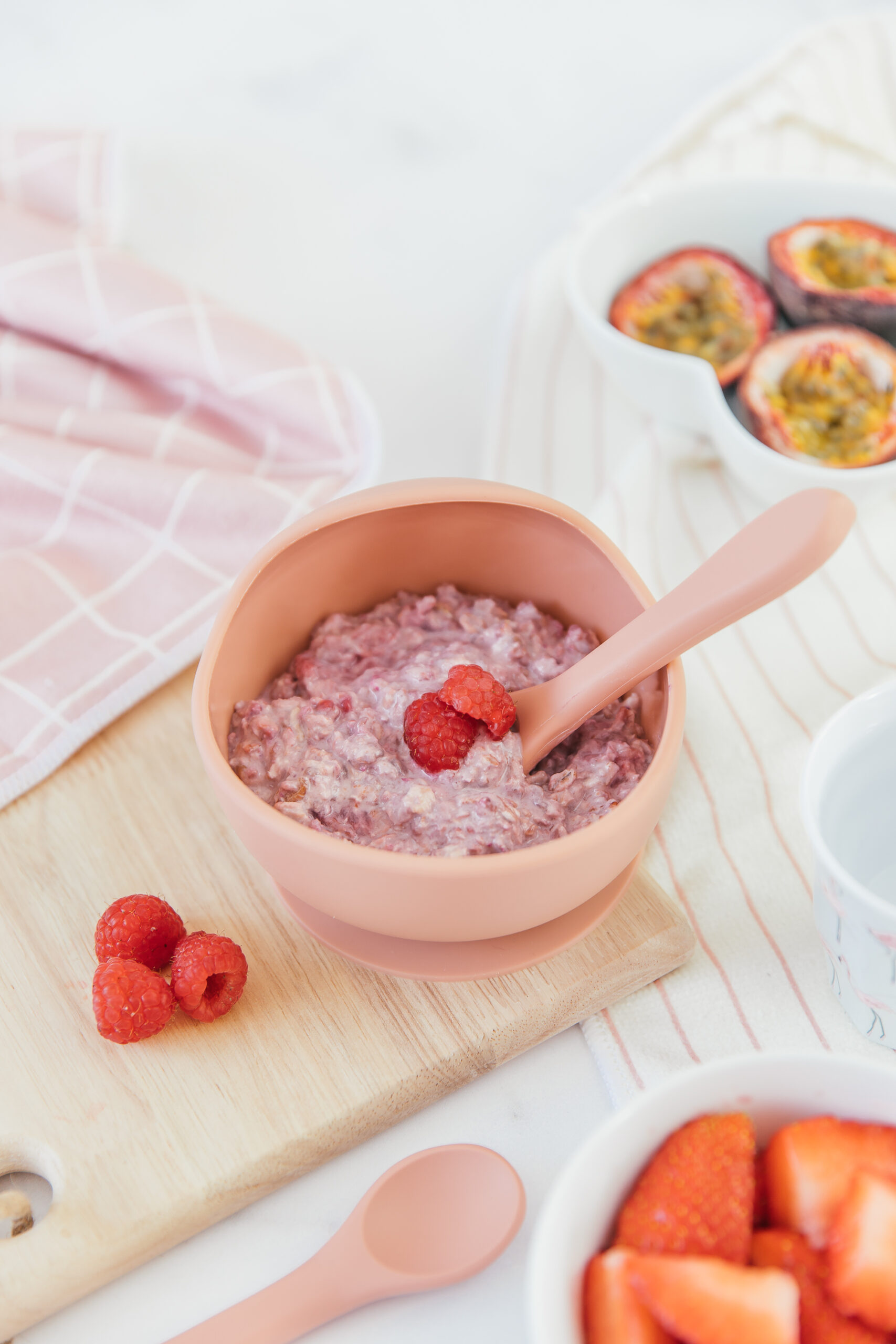 Raspberry Porridge - Scrummy Tummies